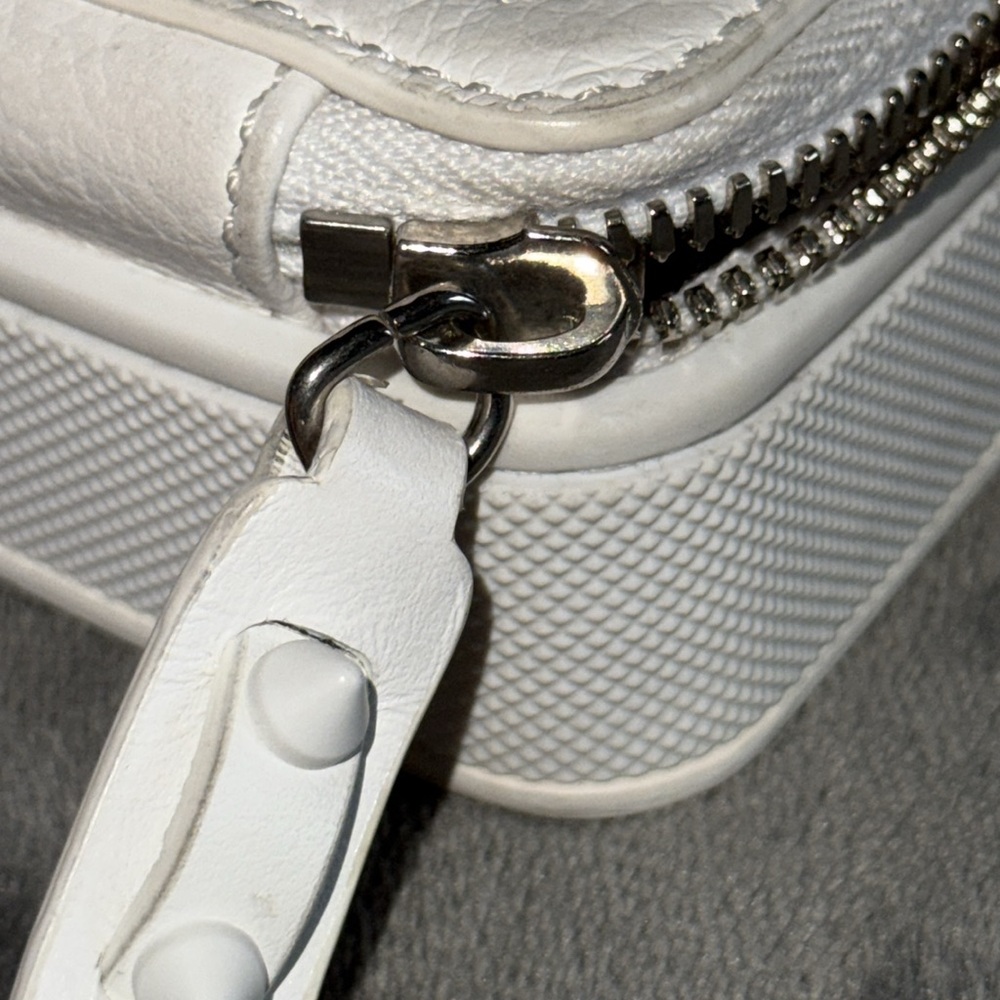 Preloved Christian Louboutin phone bag crossbody white excellent 7.5”L X 4.5”W - Picture 11 of 11